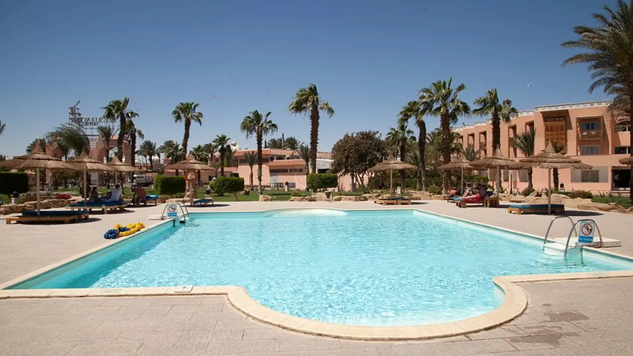 الفندق بيتش الباتروس - الغردقة